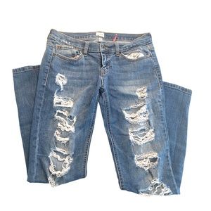 Sneak peek ripped jeans size 7